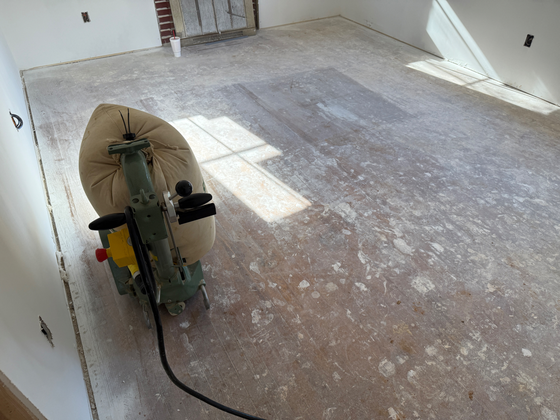 English Chestnut Red Oak, Whole House before restoration